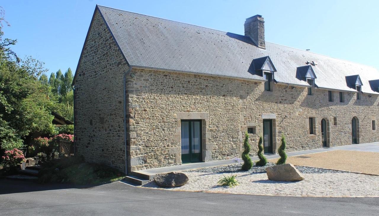 Domaine du Jardin  Chambres d'hôtes Saint-Jean-de-la-Haize Exterior foto